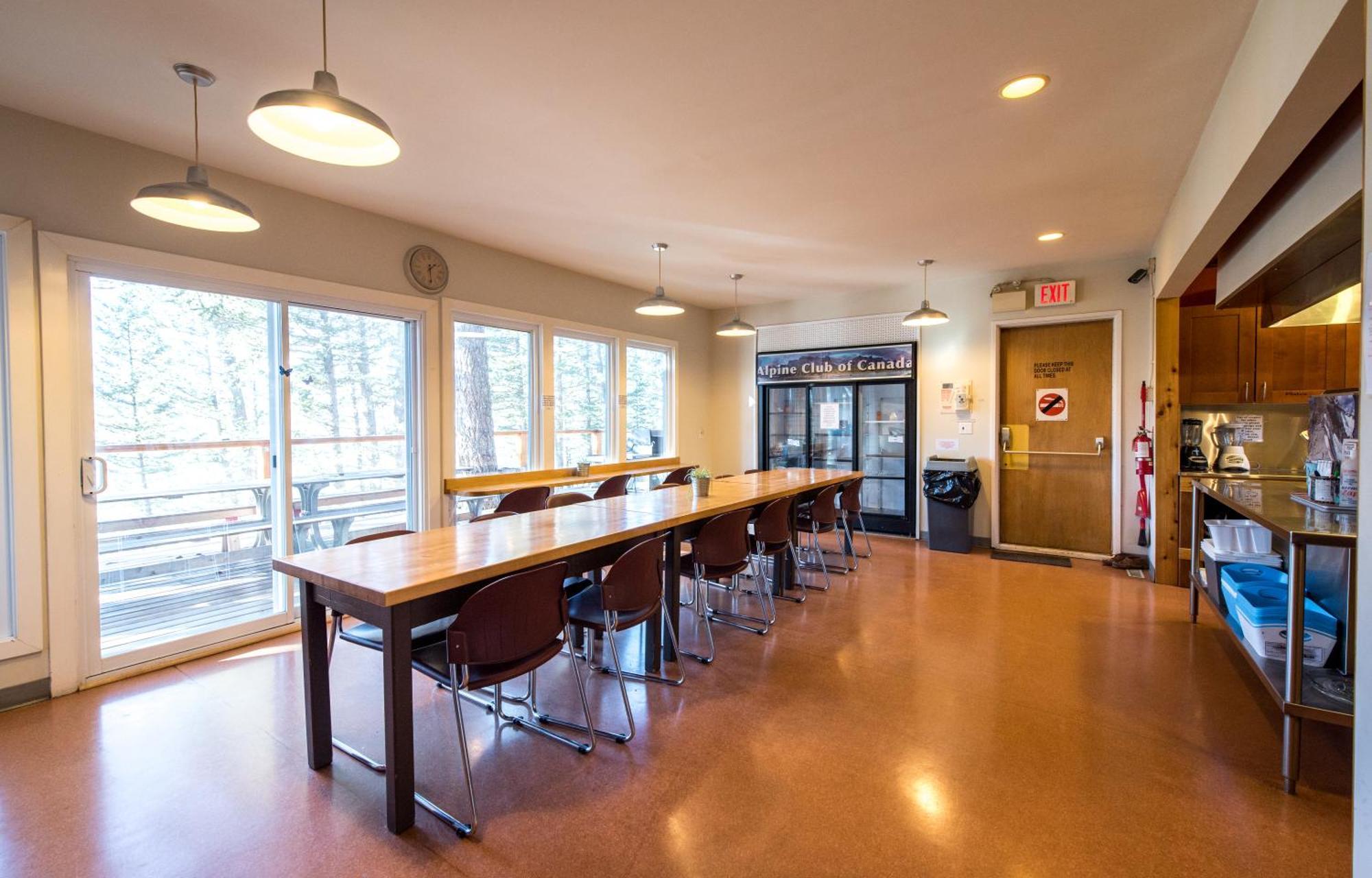 Canmore Alpine Hostel - Alpine Club Of Canada Exterior foto