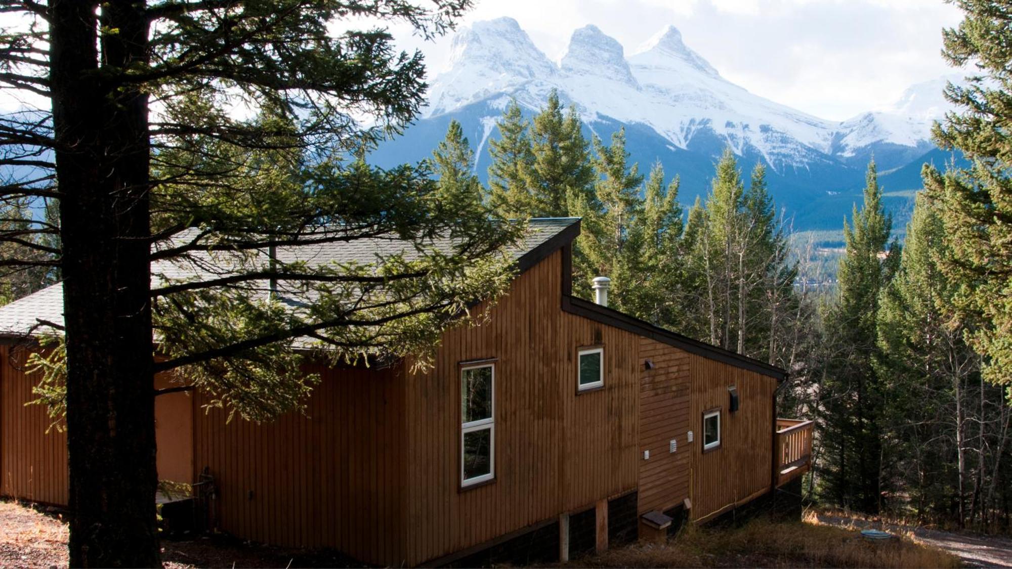 Canmore Alpine Hostel - Alpine Club Of Canada Exterior foto
